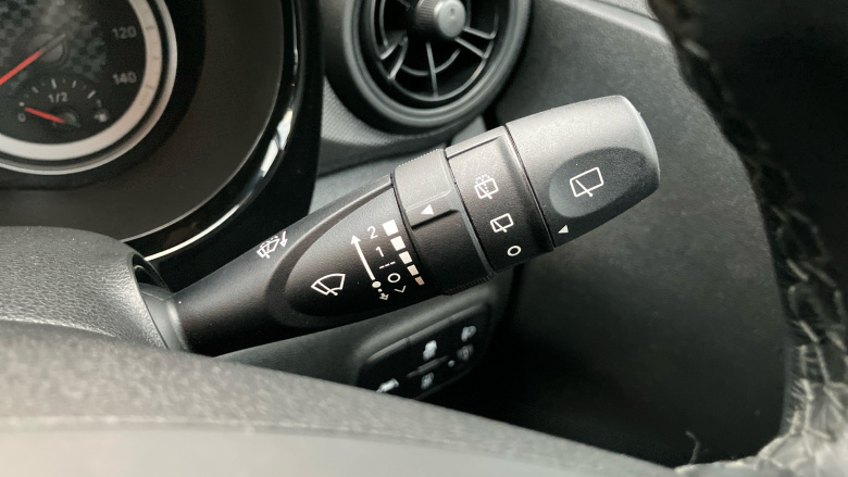 Hyundai i10 1.0 MPi SE Connect 5dr Petrol Hatchback